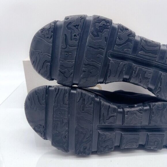 On Cloudaway Waterproof Suma Hiking Running Shoe All Black Mens US 9.5 *Limited - Picture 11 of 12